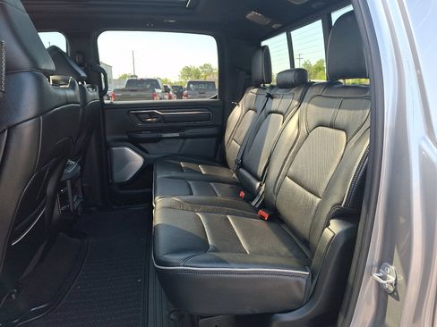 Used 2021 RAM 1500 Limited AWD/4WD image 10
