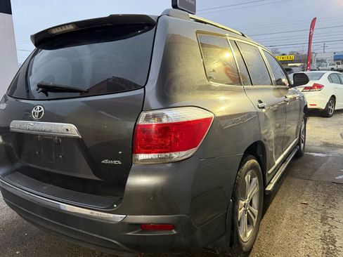 Used 2012 Toyota Highlander Limited image 8