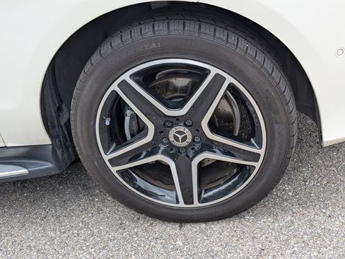 Used 2018 Mercedes-Benz GLE 350 4MATIC image 11