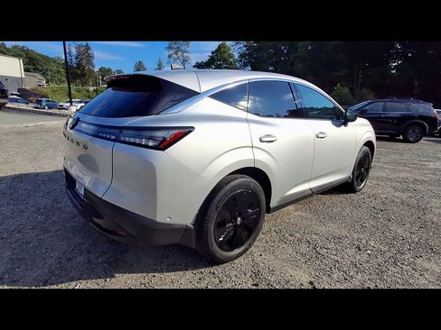 Certified 2025 Nissan Murano SV w/ Cargo Package AWD/4WD image 8