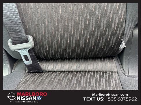 Used 2017 Nissan Rogue S image 17