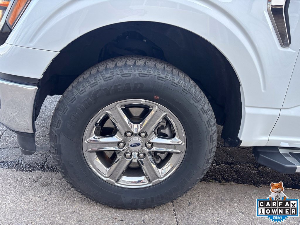 Used 2025 Ford F150 XLT w/ Equipment Group 301A Standard AWD/4WD image 9
