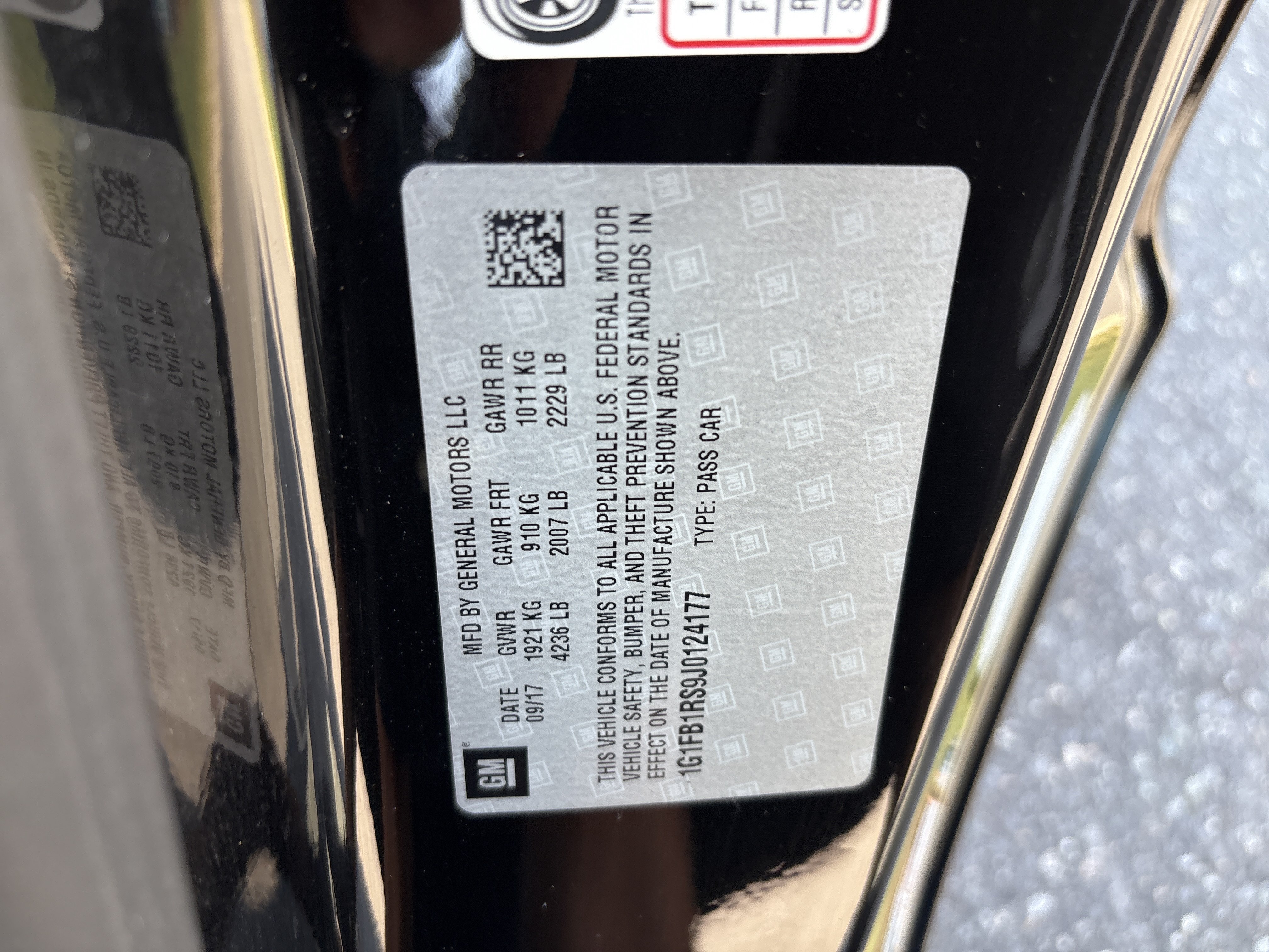 Used 2018 Chevrolet Camaro LT w/ RS Package RWD image 36