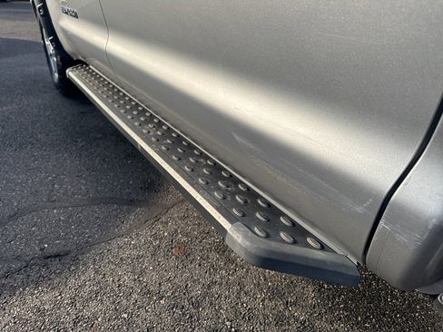 Used 2014 Toyota Tundra SR5 image 13