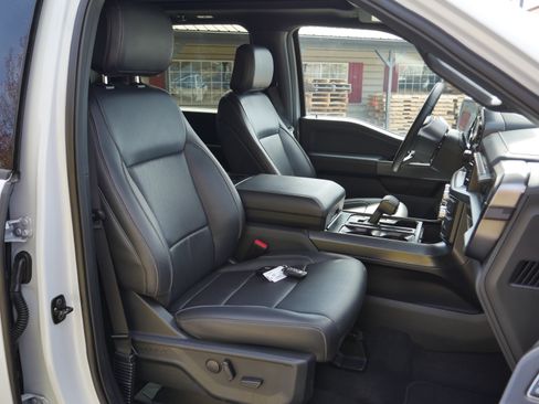 Certified 2025 Ford F150 Lariat AWD/4WD image 31