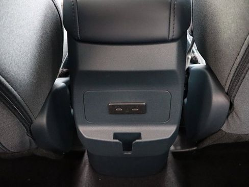 New 2025 Ford Maverick XLT image 29