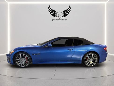 Used 2018 Maserati GranTurismo Sport RWD image 36