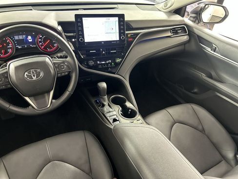 Used 2024 Toyota Camry XSE w/ Navigation Package image 23
