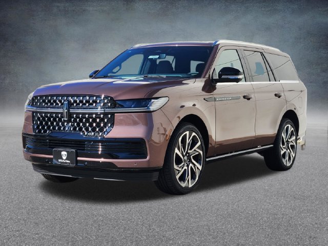 New 2027 Lincoln Navigator Black Label AWD/4WD image 3