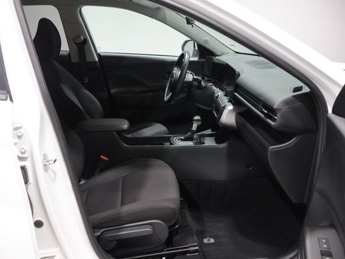 Used 2025 Hyundai Kona SEL AWD/4WD image 23