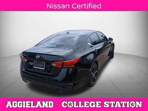 Certified 2024 Nissan Altima 2.5 SR w/ SR Premium Package FWD image 2
