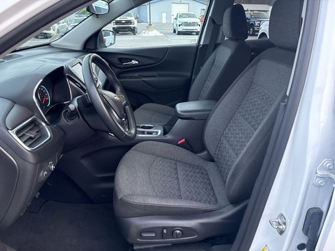 Used 2024 Chevrolet Equinox LT image 12