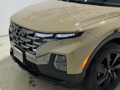 Used 2023 Hyundai Santa Cruz Limited image 9