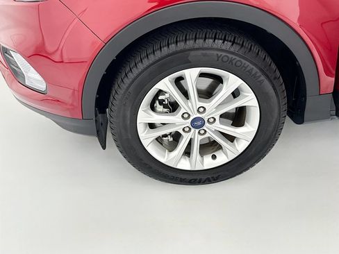 Used 2017 Ford Escape SE w/ SE Leather Comfort Package AWD/4WD image 28