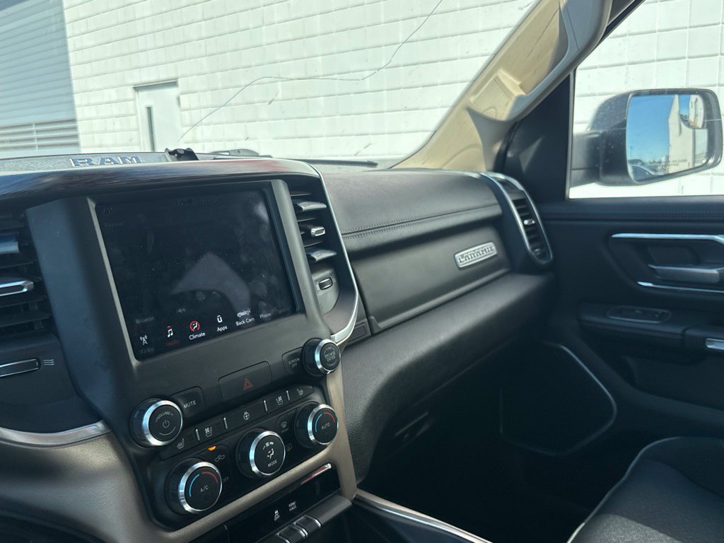 Used 2020 RAM 1500 Laramie RWD image 14
