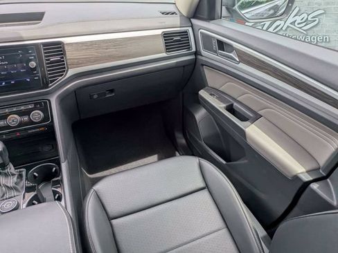 Certified 2023 Volkswagen Atlas SE AWD/4WD image 17
