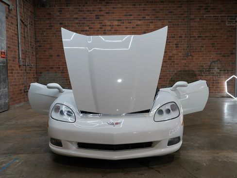 Used 2008 Chevrolet Corvette Coupe w/ Preferred Equipment Group RWD image 25
