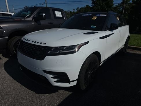 Used 2020 Land Rover Range Rover Velar R-Dynamic S AWD/4WD image 2