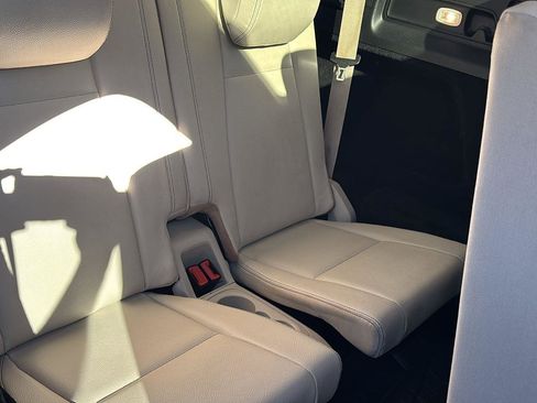 Used 2022 Mercedes-Benz GLE 350 image 22