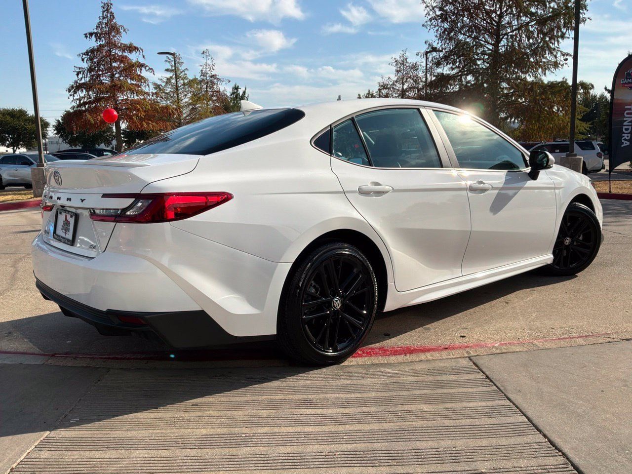 Used 2026 Toyota Camry SE FWD image 6