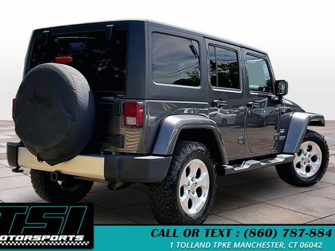 Used 2014 Jeep Wrangler Unlimited Sahara w/ Connectivity Group AWD/4WD image 2