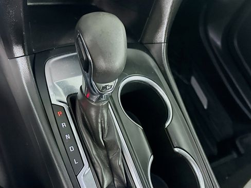 Used 2022 Chevrolet Equinox LS w/ LS Convenience Package image 22