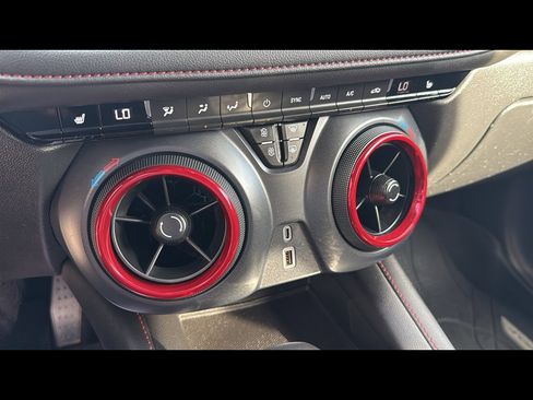 Used 2020 Chevrolet Blazer LT w/ Redline Edition image 19