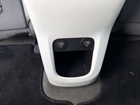 Used 2024 Hyundai Ioniq 5 Limited AWD/4WD image 32