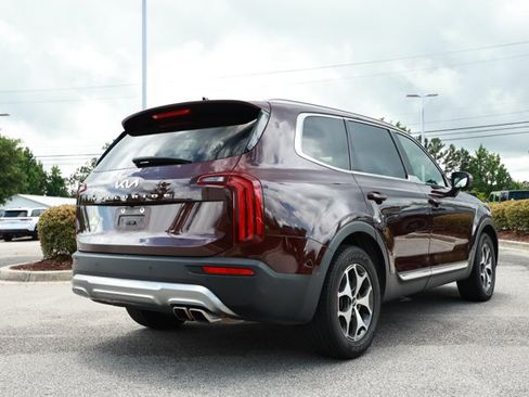 Used 2022 Kia Telluride EX FWD image 6