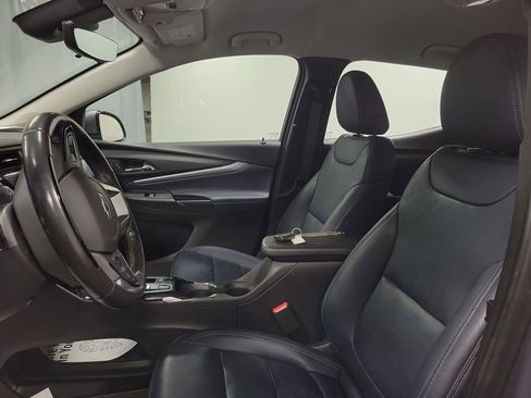 Used 2023 Chevrolet Bolt EUV Premier w/ Super Cruise Package image 12