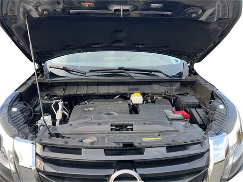 Used 2022 Nissan Pathfinder SV w/ SV Premium Package image 20