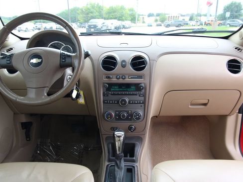 Used 2009 Chevrolet HHR LT FWD image 33