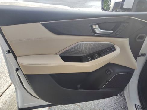 Used 2023 Acura MDX SH-AWD w/ Advance Package image 23