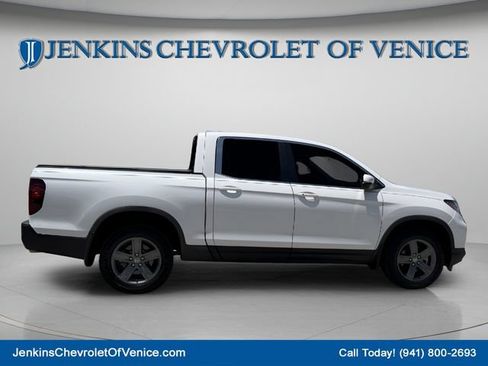 Used 2023 Honda Ridgeline RTL image 3