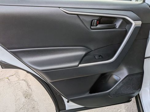 Used 2025 Toyota RAV4 LE image 25