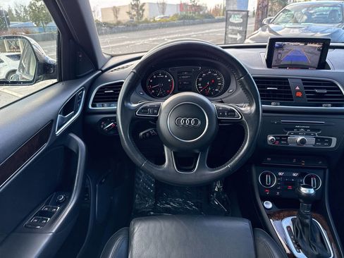 Used 2018 Audi Q3 2.0T Premium Plus w/ Premium Plus Package image 22