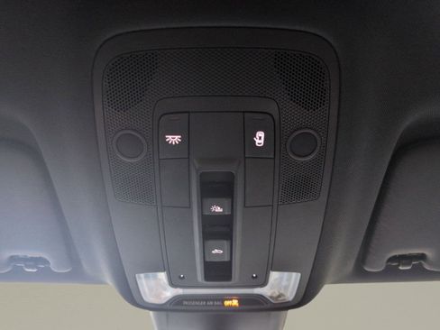 Used 2021 Audi Q3 2.0T Premium w/ Convenience Package image 17