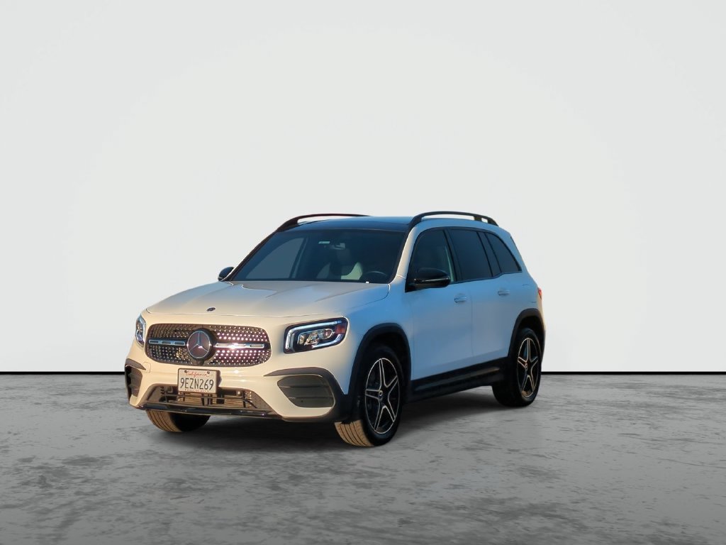 Used 2023 Mercedes-Benz GLB 250 4MATIC image 4