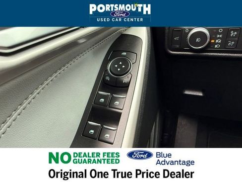 Certified 2022 Ford Explorer XLT w/ Equipment Group 202A image 21