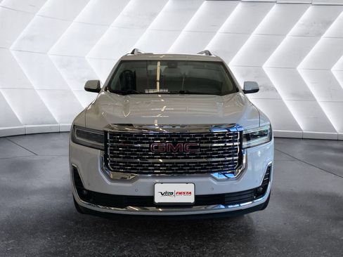 Used 2023 GMC Acadia Denali image 2