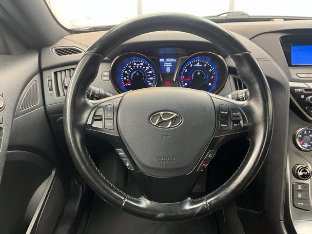 Used 2015 Hyundai Genesis 3.8 RWD image 7