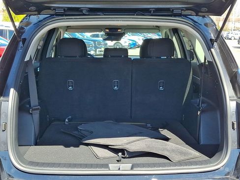 Certified 2026 Kia Sorento LX image 28