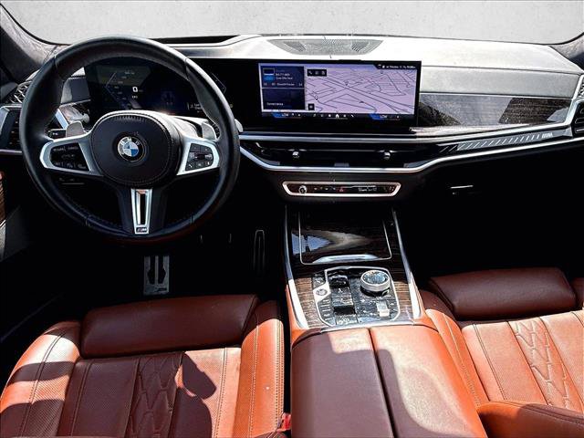Certified 2026 BMW X7 M60i w/ Executive Package AWD/4WD image 15
