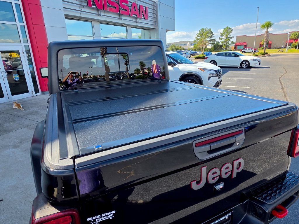 Used 2020 Jeep Gladiator Rubicon AWD/4WD image 9