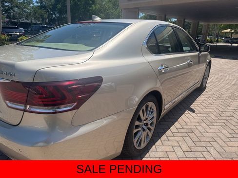 Used 2014 Lexus LS 460 w/ Comfort Package RWD image 8
