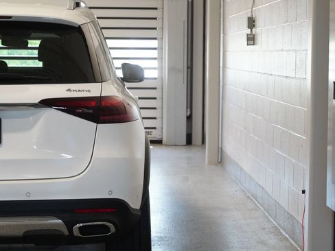 Certified 2026 Mercedes-Benz GLE 350 4MATIC image 10