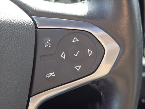 Used 2022 Chevrolet Traverse High Country image 18