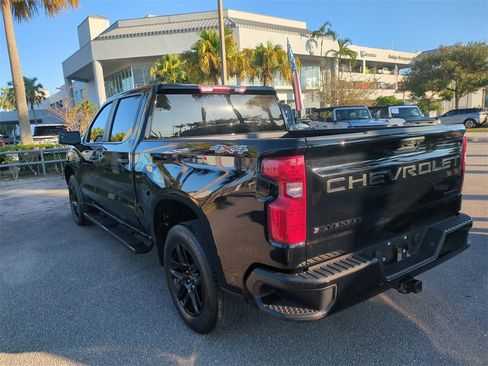 Used 2023 Chevrolet Silverado 1500 Custom w/ LPO, Dark Essentials Package image 7