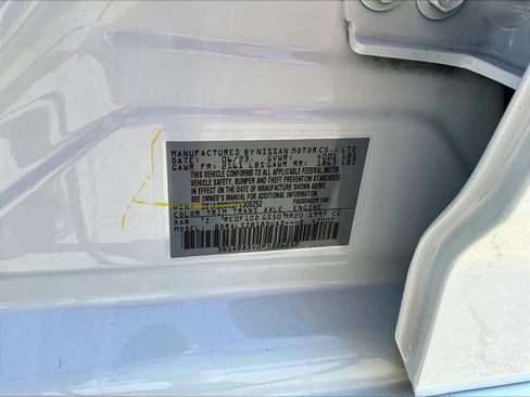 Certified 2023 Nissan Sentra SR w/ SR Premium Package FWD image 19