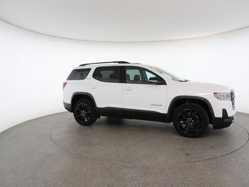 Used 2023 GMC Acadia SLE w/ Driver Convenience Package image 24